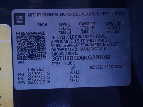 Used 2019 GMC Sierra 1500 SLT w/ SLT Premium Plus Package image 37