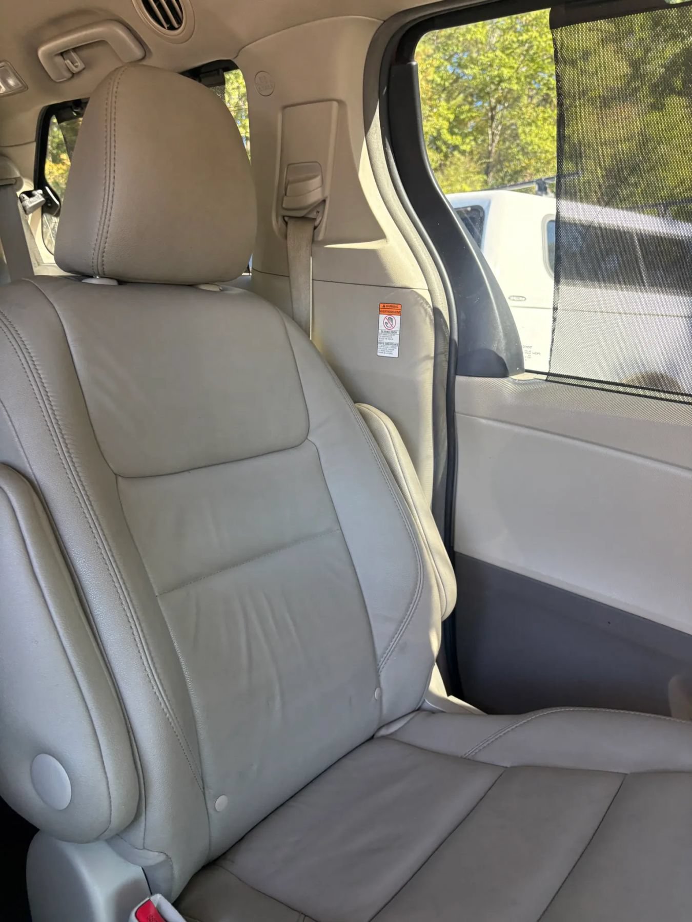 Used 2017 Toyota Sienna XLE AWD/4WD image 34