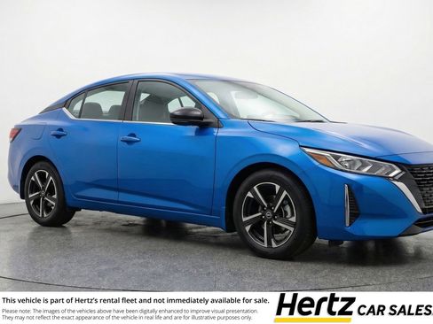 Used 2025 Nissan Sentra SV image 1