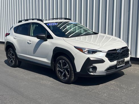 Used 2024 Subaru Crosstrek 2.0i Premium AWD/4WD image 8