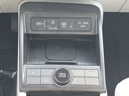 Certified 2024 Hyundai Kona SEL w/ Convenience Package image 15