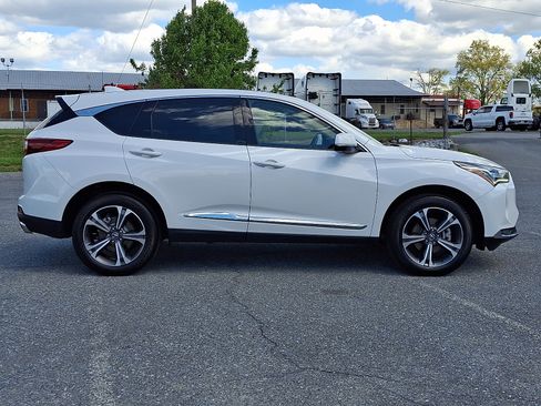 Certified 2023 Acura RDX AWD w/ Advance Package image 7