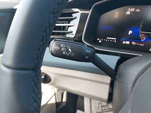 New 2026 Volkswagen Jetta SE FWD image 22
