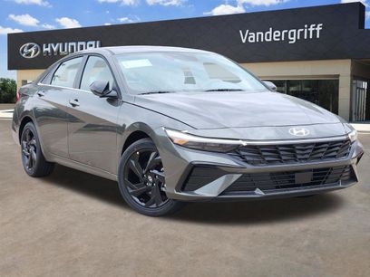 New 2026 Hyundai Elantra SEL Sport Premium
