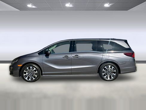 New 2026 Honda Odyssey Elite image 2