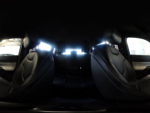 Used 2025 Jeep Compass Limited image 43