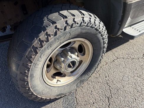 Used 2004 Ford F250 Lariat image 9