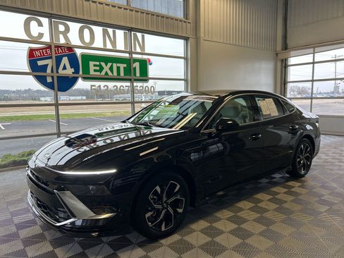 Used 2024 Hyundai Sonata SEL image 3