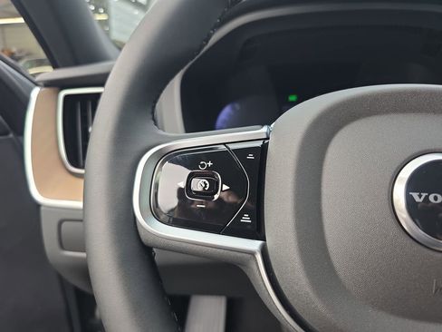 New 2026 Volvo XC60 B5 Plus w/ Protection Package Premier image 25