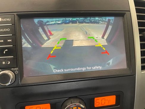 Certified 2020 Nissan Frontier SV w/ Midnight Edition Floor Mats RWD image 8