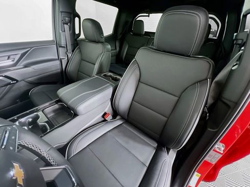 New 2026 Chevrolet Silverado EV LT w/ Premium Package image 22