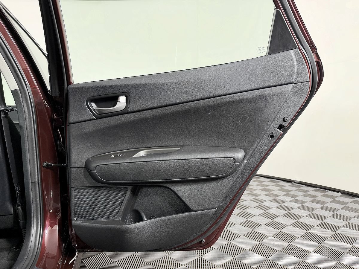 Used 2020 Kia Optima LX FWD image 36