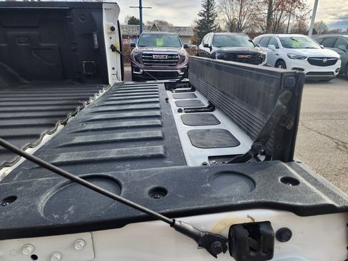 Used 2020 GMC Sierra 2500 Denali w/ Denali Ultimate Package image 12