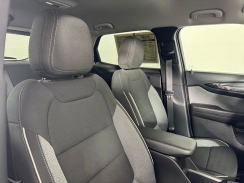 Used 2025 Chevrolet TrailBlazer LT AWD/4WD image 35
