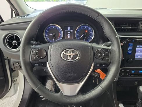 Used 2017 Toyota Corolla SE FWD image 26