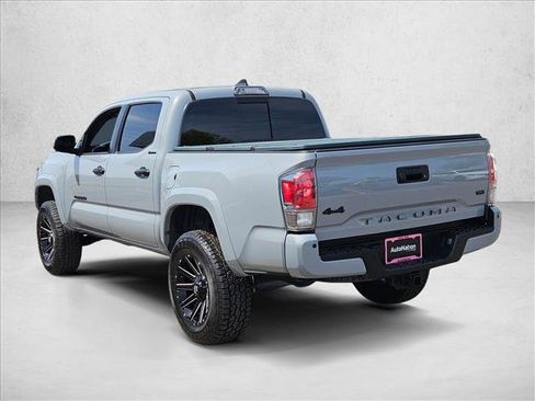 Used 2019 Toyota Tacoma Limited AWD/4WD image 7