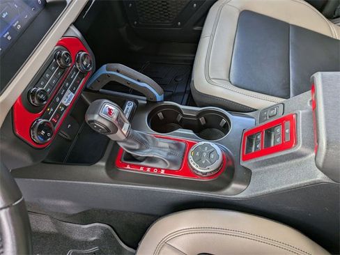 Certified 2023 Ford Bronco Wildtrak image 13