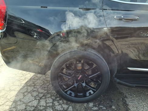 Certified 2022 GMC Yukon SLT w/ SLT Premium Package image 28