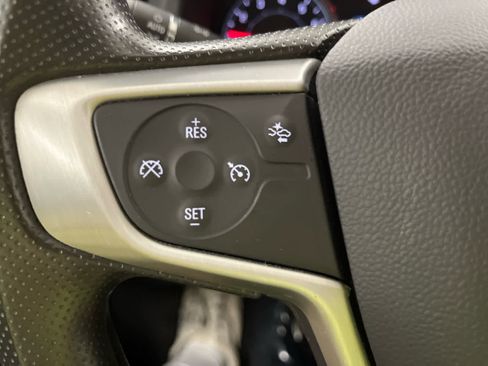 Used 2023 GMC Acadia SLE w/ Driver Convenience Package image 22