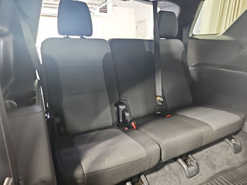 Certified 2023 Chevrolet Traverse LT AWD/4WD image 15