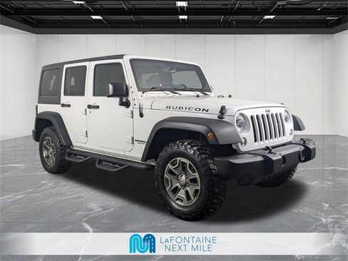 Used 2015 Jeep Wrangler Unlimited Rubicon w/ Connectivity Group image 7