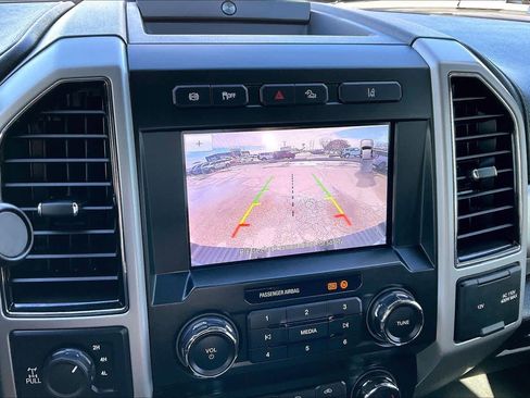 Used 2021 Ford F250 Lariat image 27