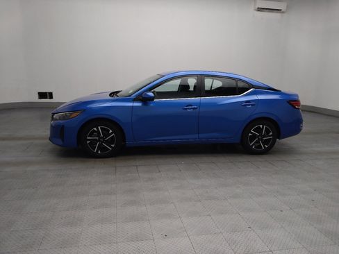 Used 2025 Nissan Sentra SV FWD image 2