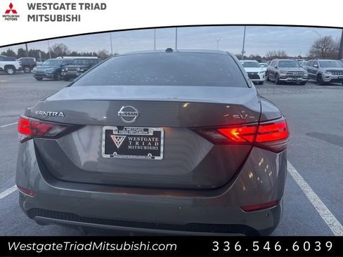 Used 2021 Nissan Sentra SV image 9