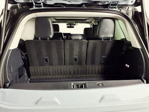 Used 2025 Ford Expedition Platinum w/ Driver's Package image 18