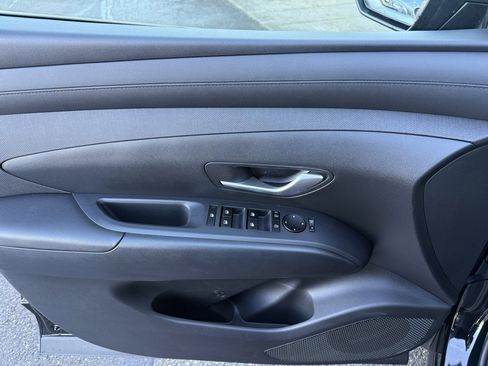 Certified 2025 Hyundai Tucson SEL image 30