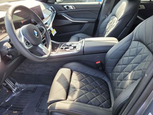 New 2026 BMW X5 xDrive40i w/ M Sport Package image 16