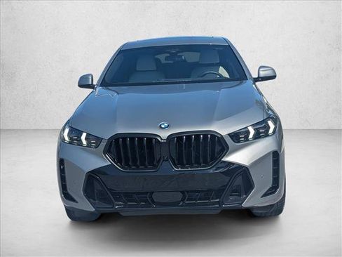 Used 2026 BMW X6 xDrive40i AWD/4WD image 2