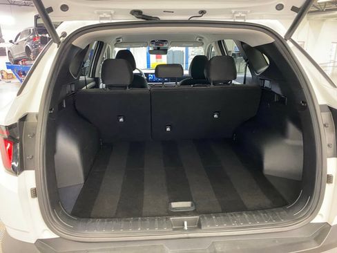 Used 2025 Hyundai Tucson SEL FWD image 11