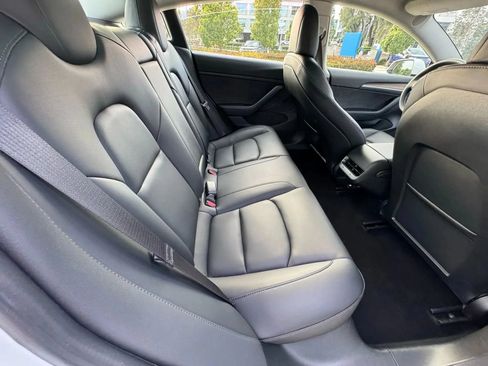 Used 2023 Tesla Model 3 Standard Range RWD image 12