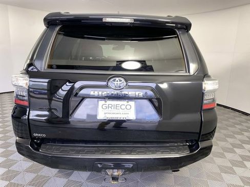 Used 2021 Toyota 4Runner SR5 AWD/4WD image 6