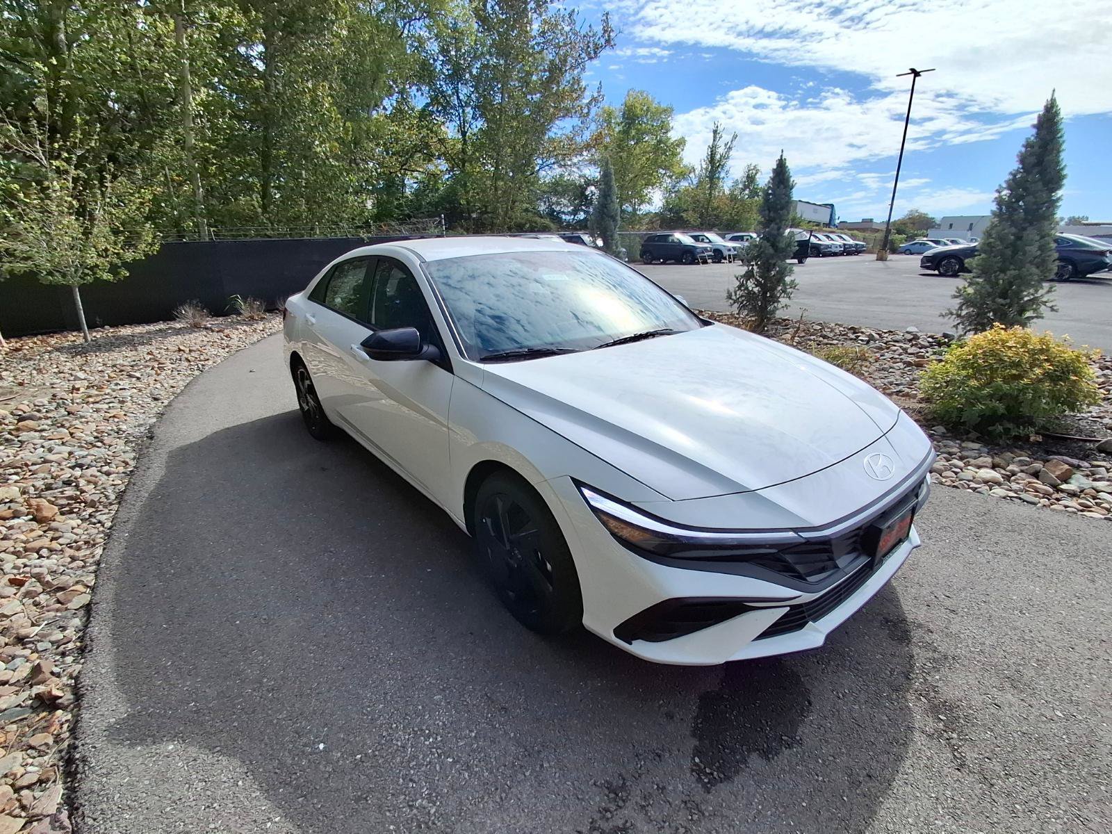 New 2026 Hyundai Elantra Sport FWD image 7