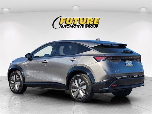 Used 2024 Nissan Ariya AWD image 7