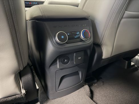 New 2026 Ford Explorer Active w/ Active Comfort Package image 25