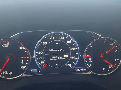 Used 2021 GMC Acadia Denali w/ Denali Technology Package FWD image 33