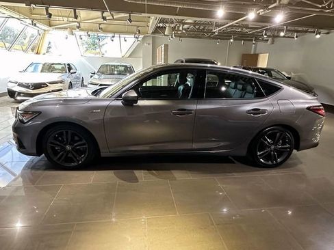 Used 2023 Acura Integra A-Spec image 6