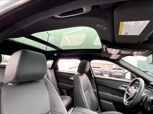 Used 2025 Land Rover Range Rover Velar Dynamic SE image 22