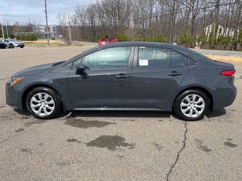 New 2026 Toyota Corolla LE FWD image 3