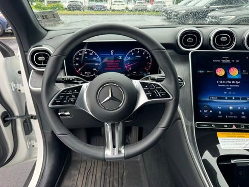 Used 2026 Mercedes-Benz GLC 300 4MATIC image 14