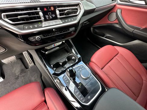 Used 2024 BMW X3 M40i w/ Premium Package image 27