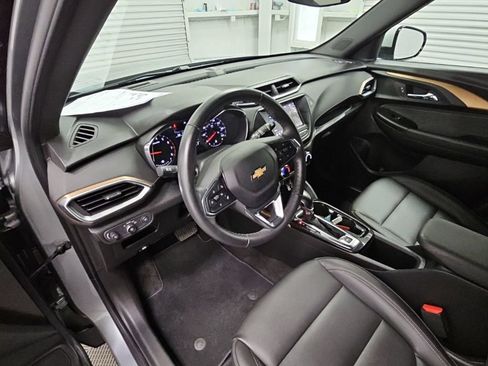 Used 2023 Chevrolet TrailBlazer ACTIV FWD image 11