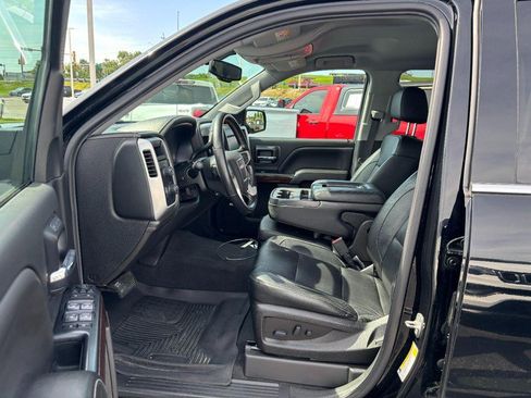 Used 2018 GMC Sierra 1500 SLT w/ SLT Premium Package AWD/4WD image 9