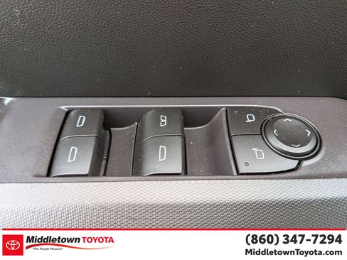 Used 2023 Chevrolet Colorado LT w/ Advanced Trailering Package AWD/4WD image 12