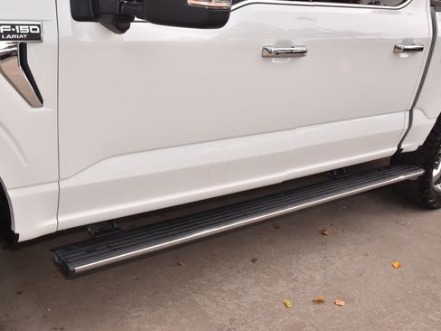 Used 2023 Ford F150 Lariat w/ Equipment Group 502A High image 38