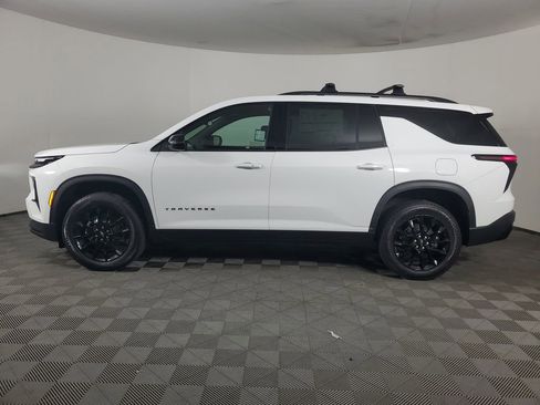 New 2026 Chevrolet Traverse LT w/ Midnight/Sport Edition image 7