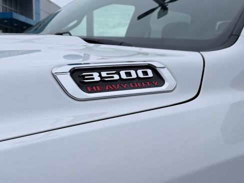 Used 2022 RAM 3500 Tradesman AWD/4WD image 10